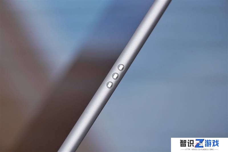 OPPO Pad 3 Pro侧面细节