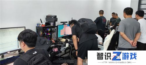 PUBG严厉打击游戏**，配合多地警方开展线下抓捕！官方推出专项信息表单