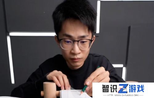 UP主何同学陷抄袭风波，盗用他人代码却称原创，本人道歉，原作者回应来了