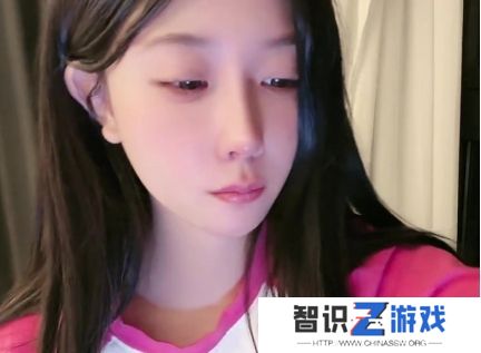 知名美女Coser宣布停播，称年少无知做了错事，现在只能安安稳稳生活