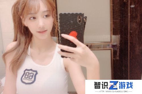 LOL一姐要求女主播跳舞，不料遭对方反呛，称就算是一姐也要刷礼物再跳