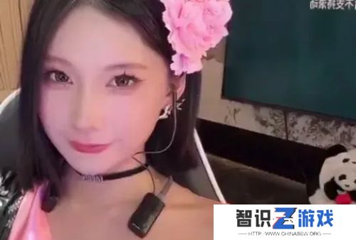 美女Coser宣布退圈，称目前已经没有热情了，后悔当年错过几个有钱的粉丝