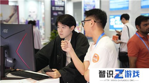 创新驱动新飞跃，螃蟹游戏服务网精彩亮相第三届数贸会