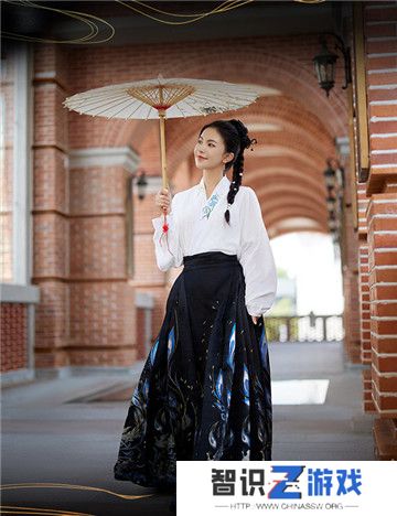 全球唯一！非遗定制！14万顶奢云锦加冕《魔域》新女神