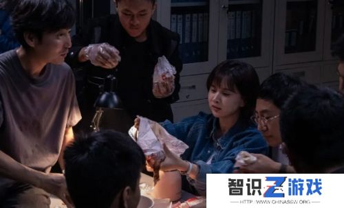 《白夜破晓》观众们都猜错了，郑旗只是“烟雾弹”，幕后黑手另有其人