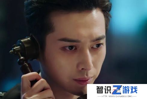 《深潜》直到柯靖平弘深互亮底牌，众人才明白，其设计除掉凌寒另有隐情