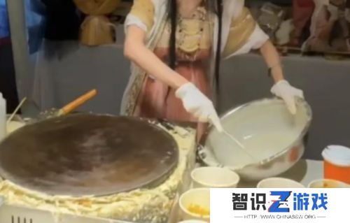 狗头萝莉重回老赛道，穿lolita礼裙展露好身材，网友调侃：饼不卖了？