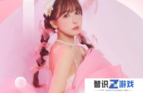 “三上老师”直播首秀，用中文与网友互动交流，榜一大哥疯狂刷礼补票
