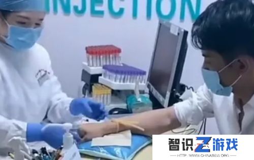 辛巴直播自曝患病，需要靠吸氧来缓解，被告诫身体状况堪忧