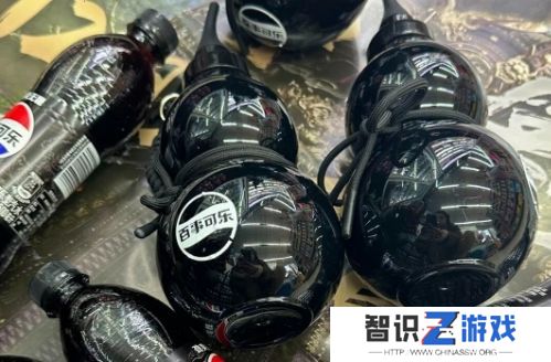 玩家晒《黑神话悟空》联名可乐，手持小号黑色葫芦，网友直呼太羡慕
