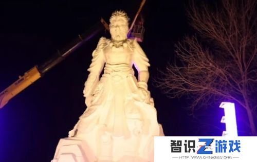 哈尔滨冰雕刻出《黑神话悟空》，还原度令人惊叹，北方也有自己的天命人