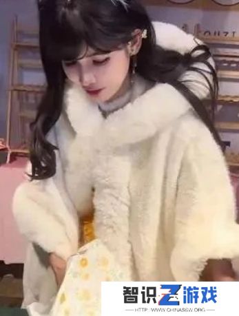 狗头萝莉开启旧物置换，引发粉丝争相参与，网友：难怪她能重新复出