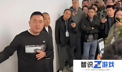 极越汽车CEO发长文反思，直言自己没跑路，结果反给雷军打了波广告