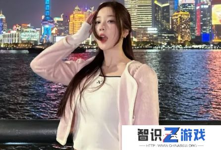 LPL美女解说开启付费模式，充钱越多服务越好，甚至能1v1连线视频
