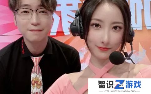 LPL美女解说开启付费模式，充钱越多服务越好，甚至能1v1连线视频