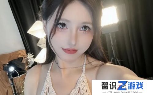 “高配版”米娜否认模仿别人，米娜本人回应：不要再给她热度了