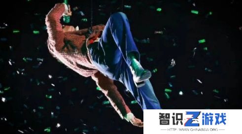 重大舞台事故：王一博跨年夜50米高空安全绳没扣上，惊险一幕引热议