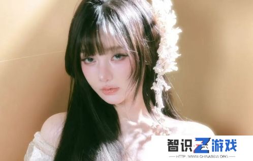 “高配版”米娜否认模仿别人，米娜本人回应：不要再给她热度了