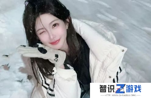 初代二次元主播复归直播，称当主播更适合自己，网友：没钱想我们了