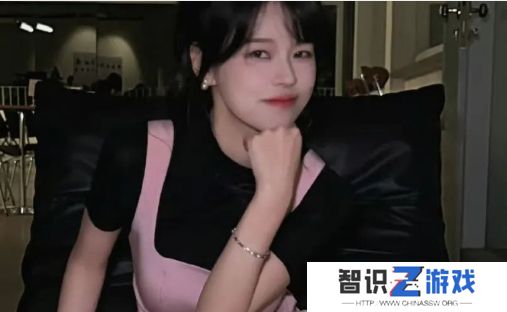 沫子透露想创业摆摊，称只要粉丝对出暗号，可以白送摊位上的物品